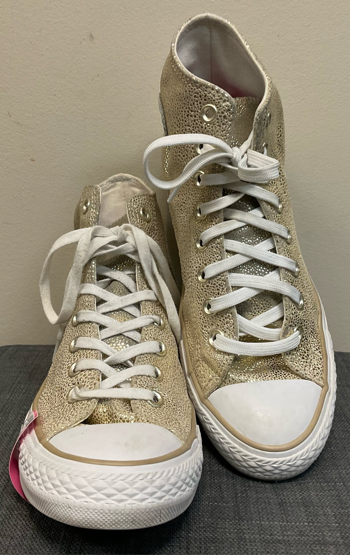 9 CONVERSE Gold SHOES