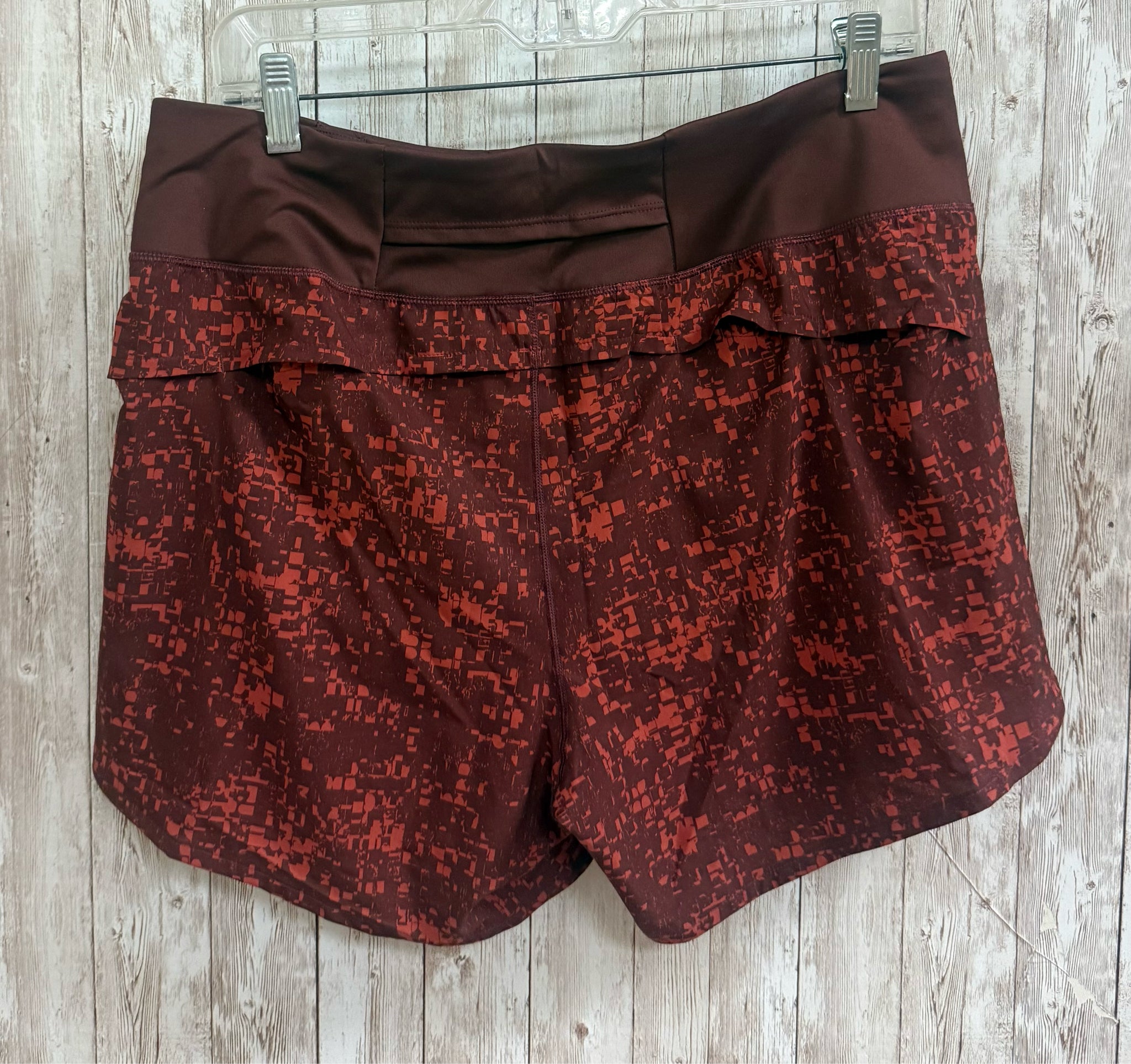 Size L BROOKS Maroon Shorts