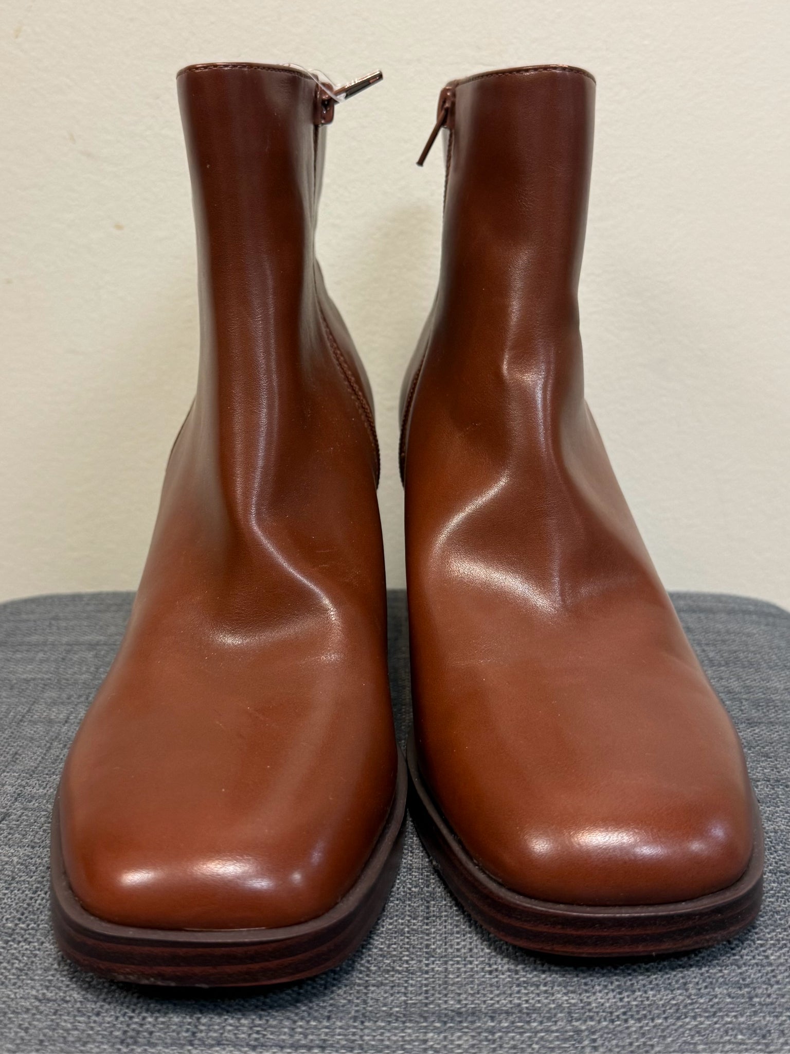 9.5 NINE WEST Brown Boots