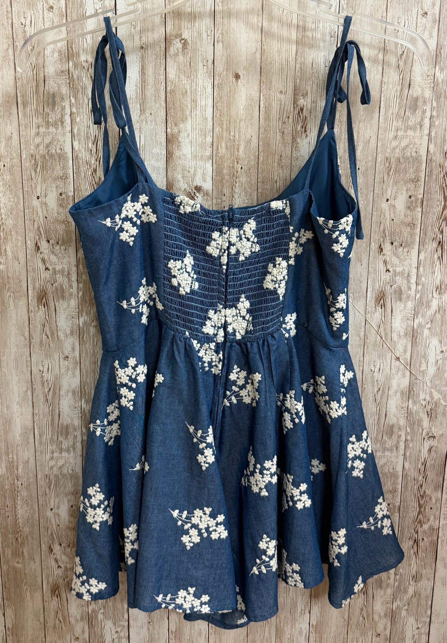 Size M WINDSOR CHAMBRY Romper