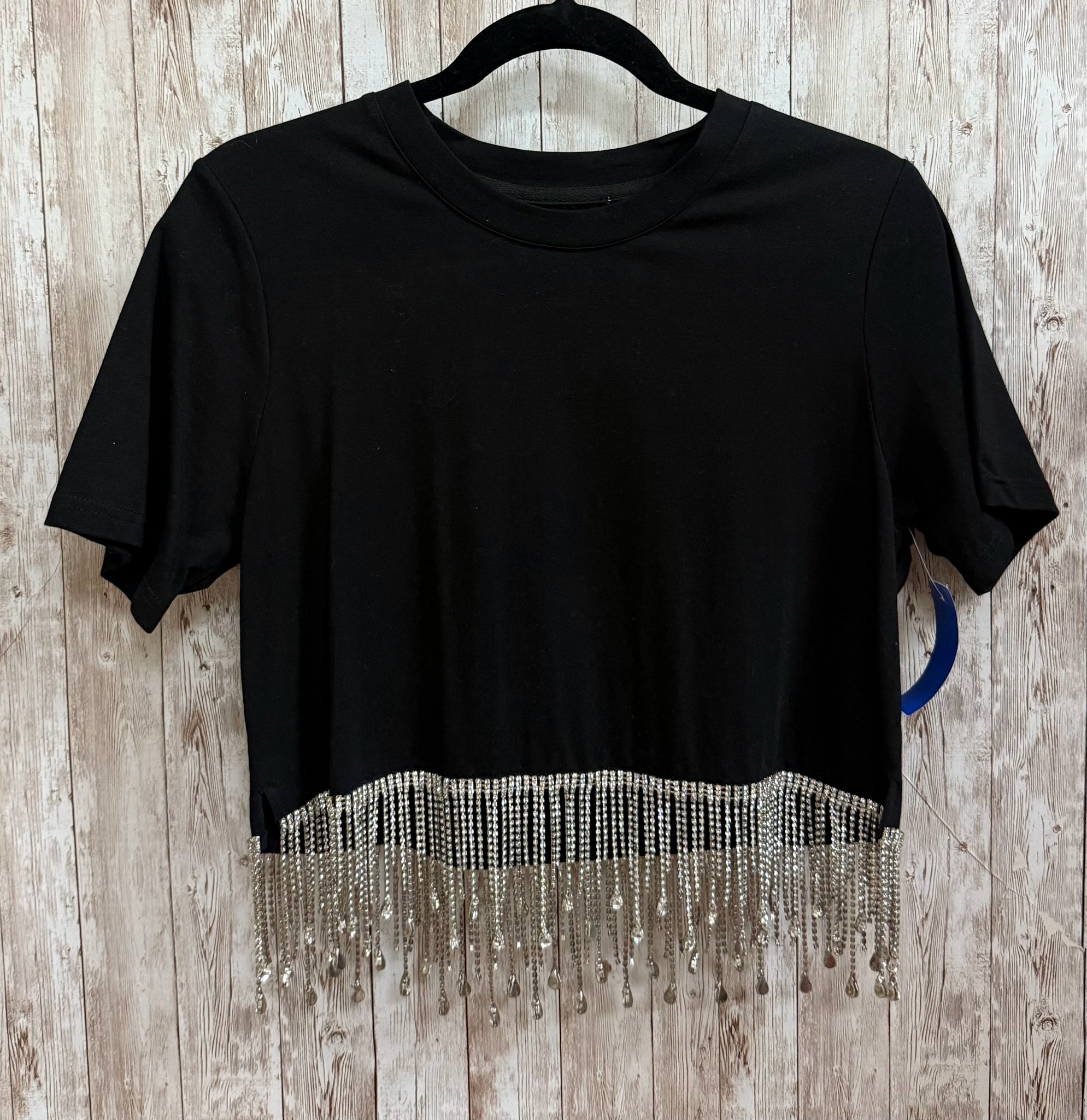 Size M AKIRA Black Top