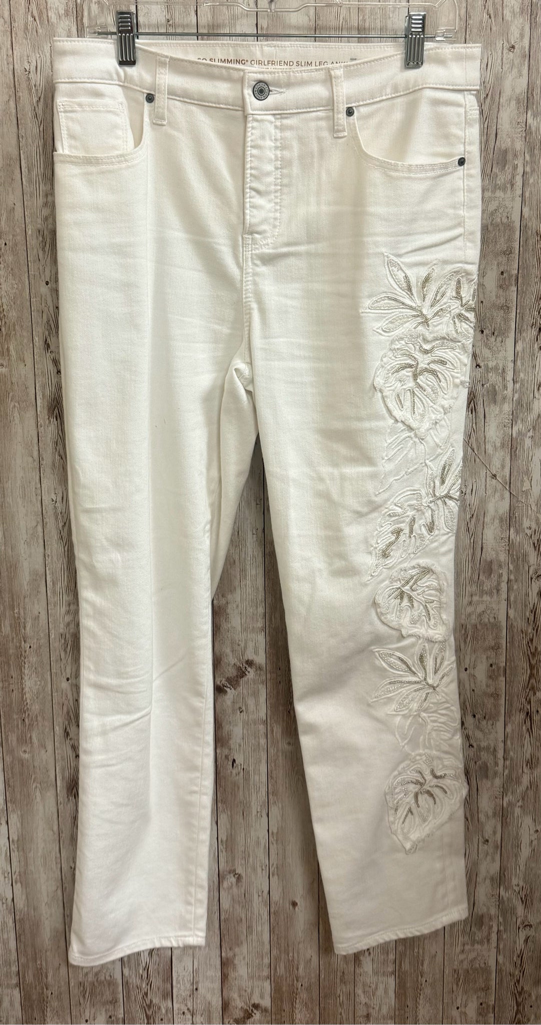 Size 8 CHICO'S White Pants