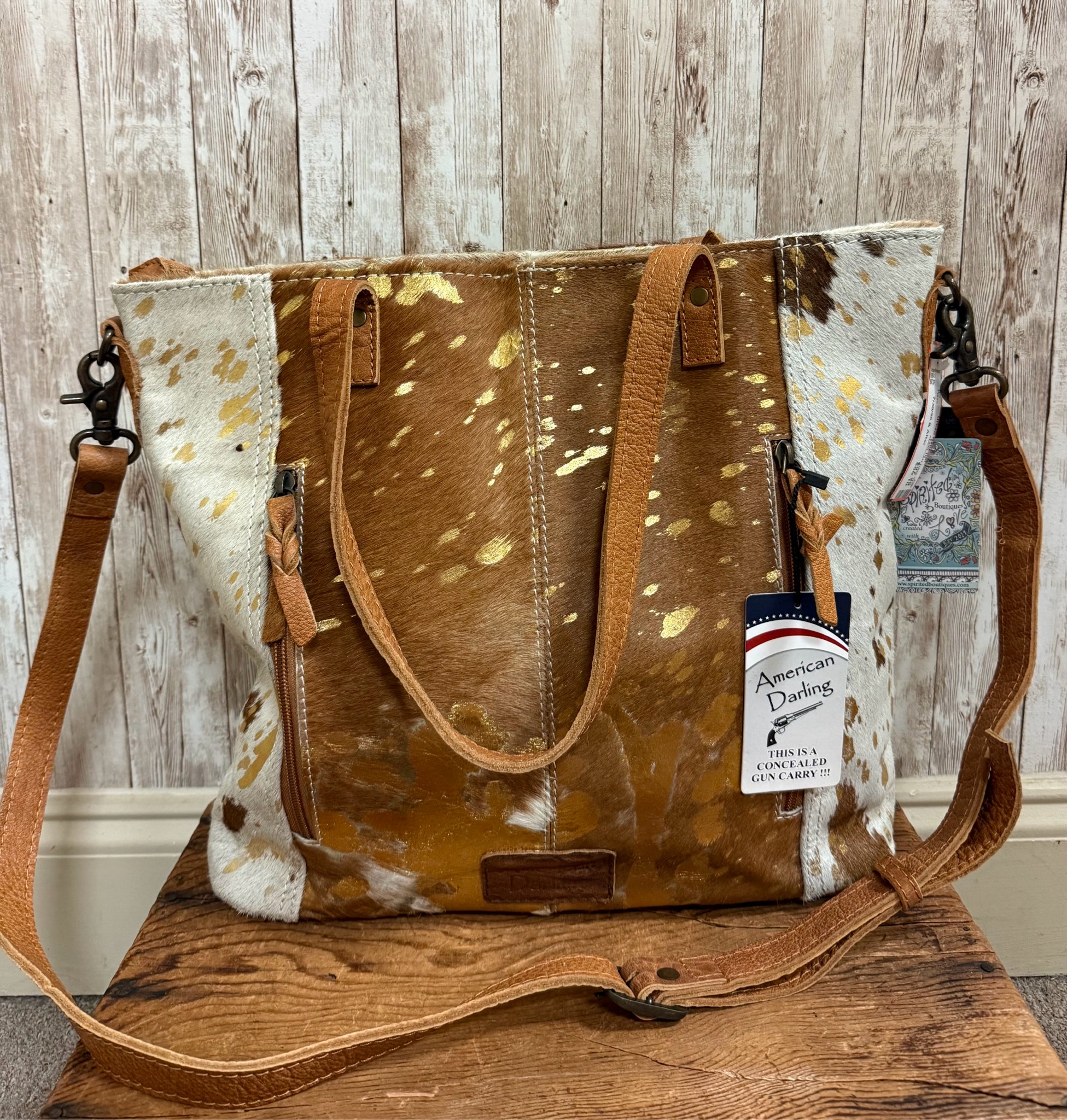 AMERICAN DARLING Purse