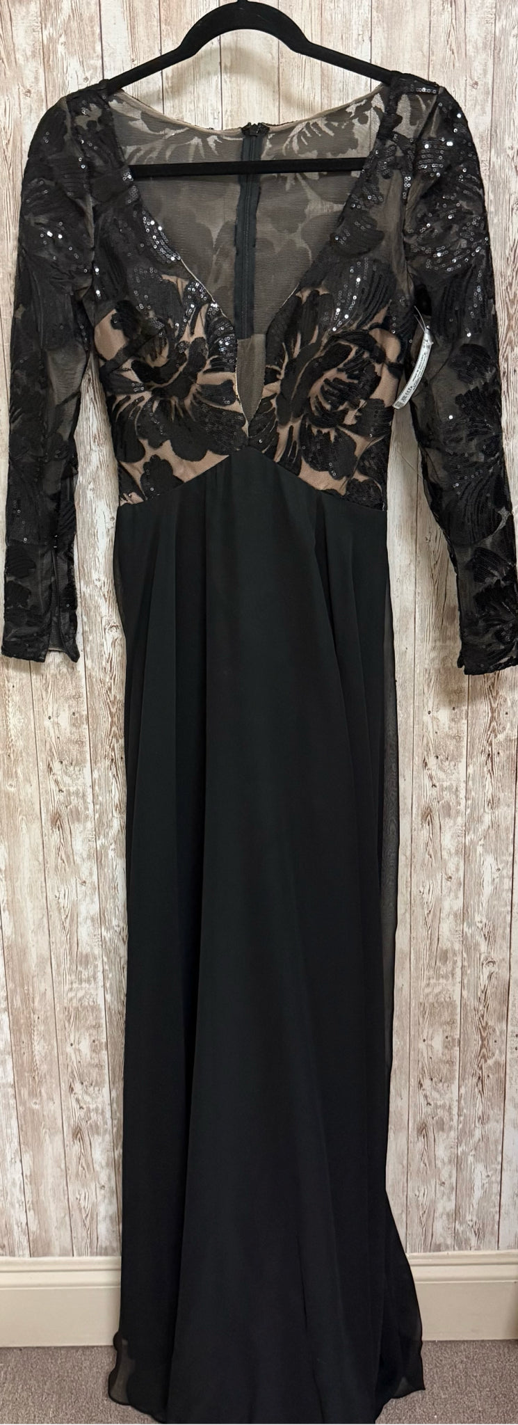 ZOEY GREY Size 4 Black Gown/Evening Wear