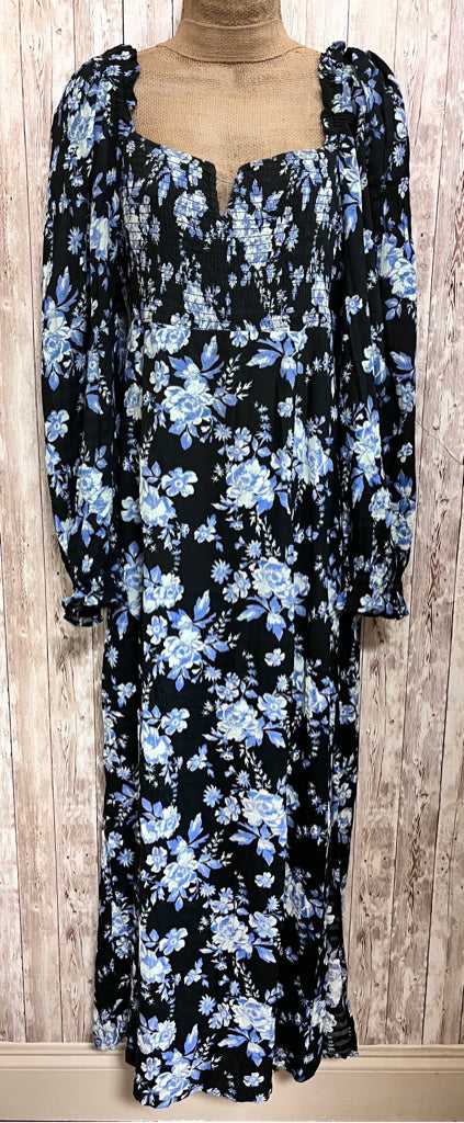 FREE PEOPLE NAVY FLORAL Size M Dress