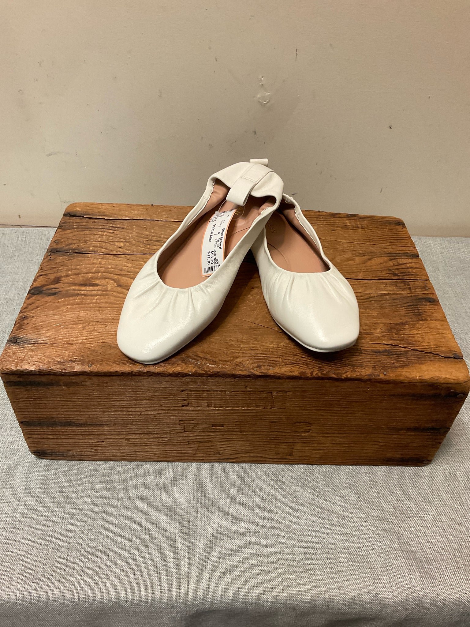 COLE HAAN 9 White SHOES