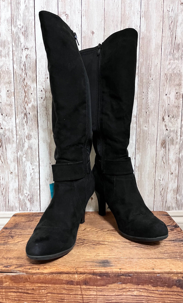 10 DB Black Boots