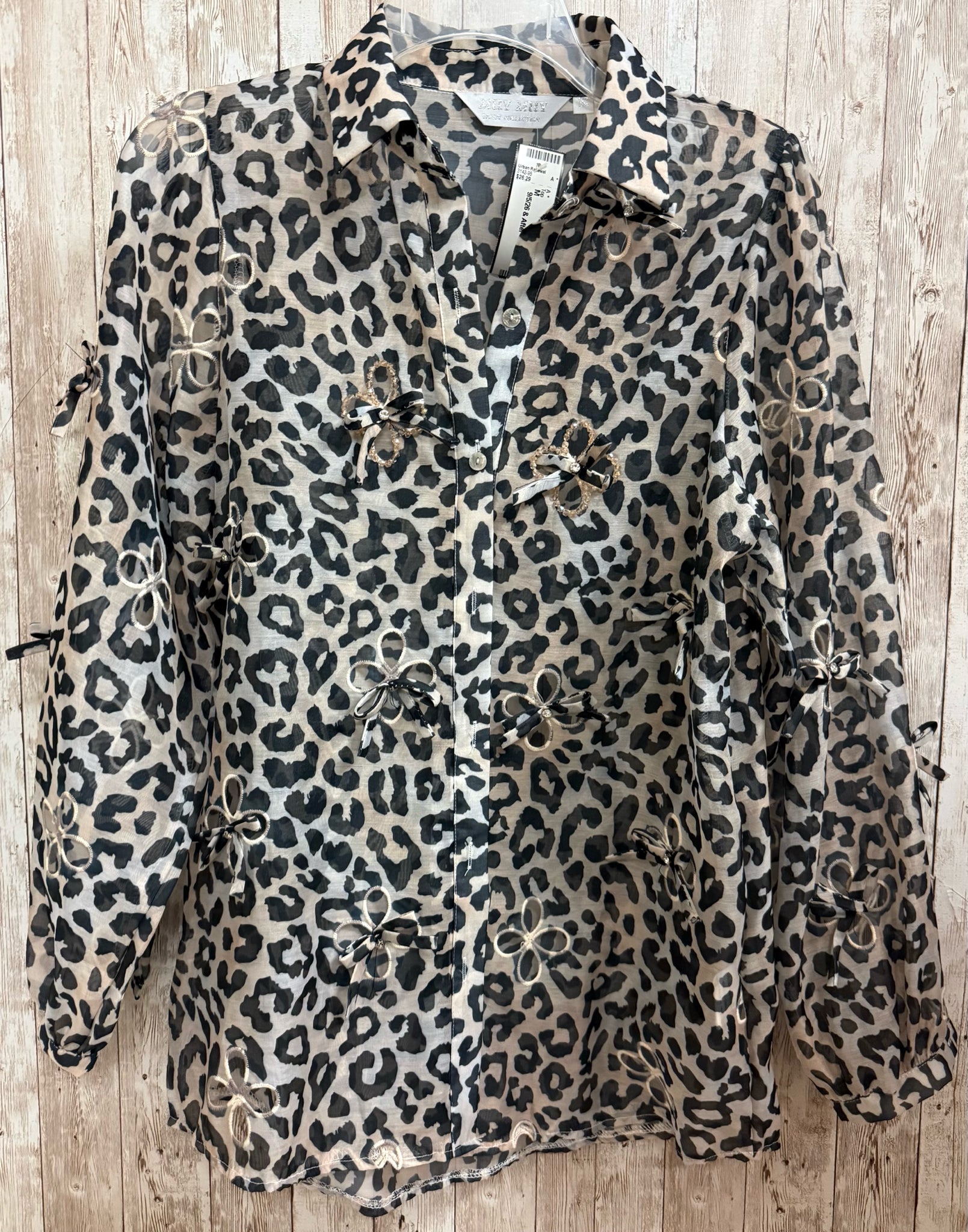 Size M MUY MUY TAN ANIMAL Top