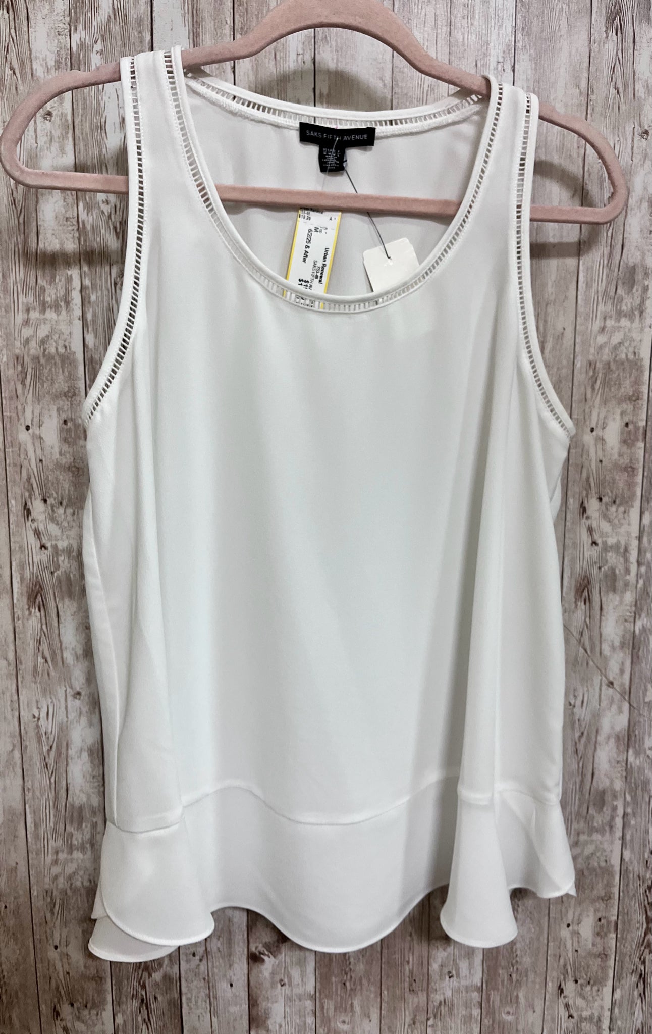 Size M SAKS FIFTH AVENUE White Top