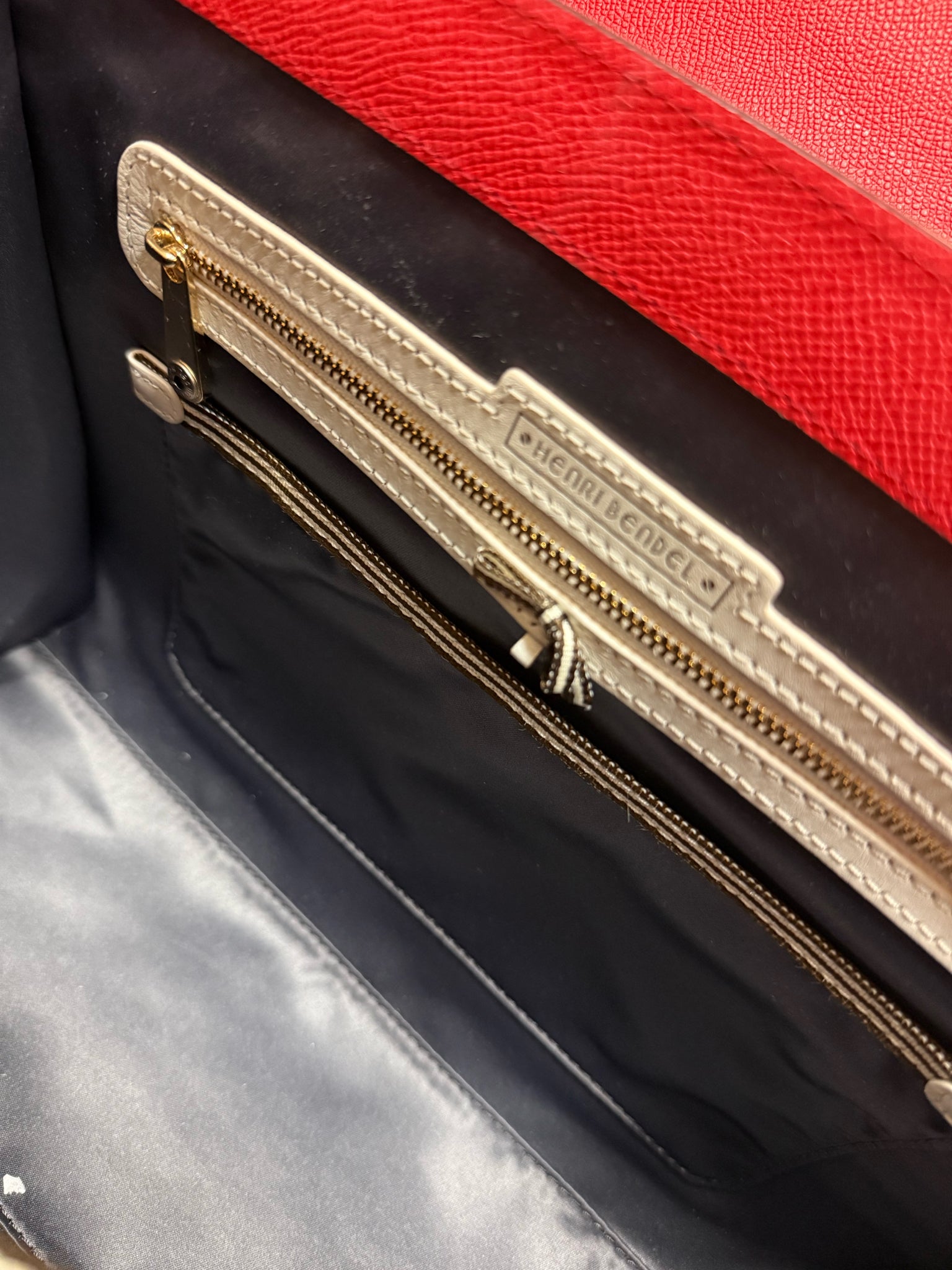 HENRI BENDEL Purse