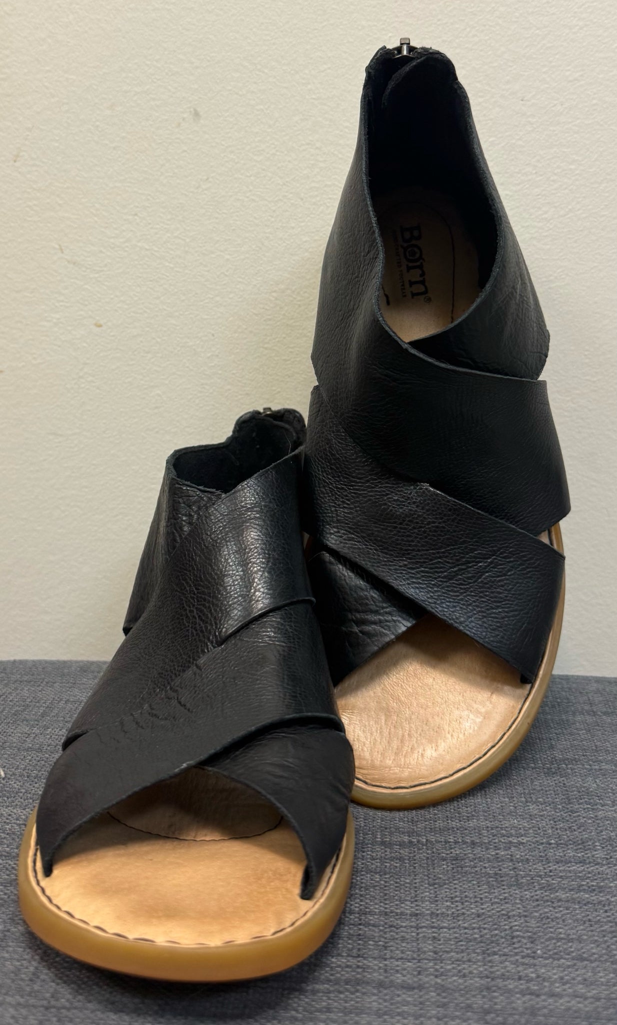 8 BORN Black SHOES