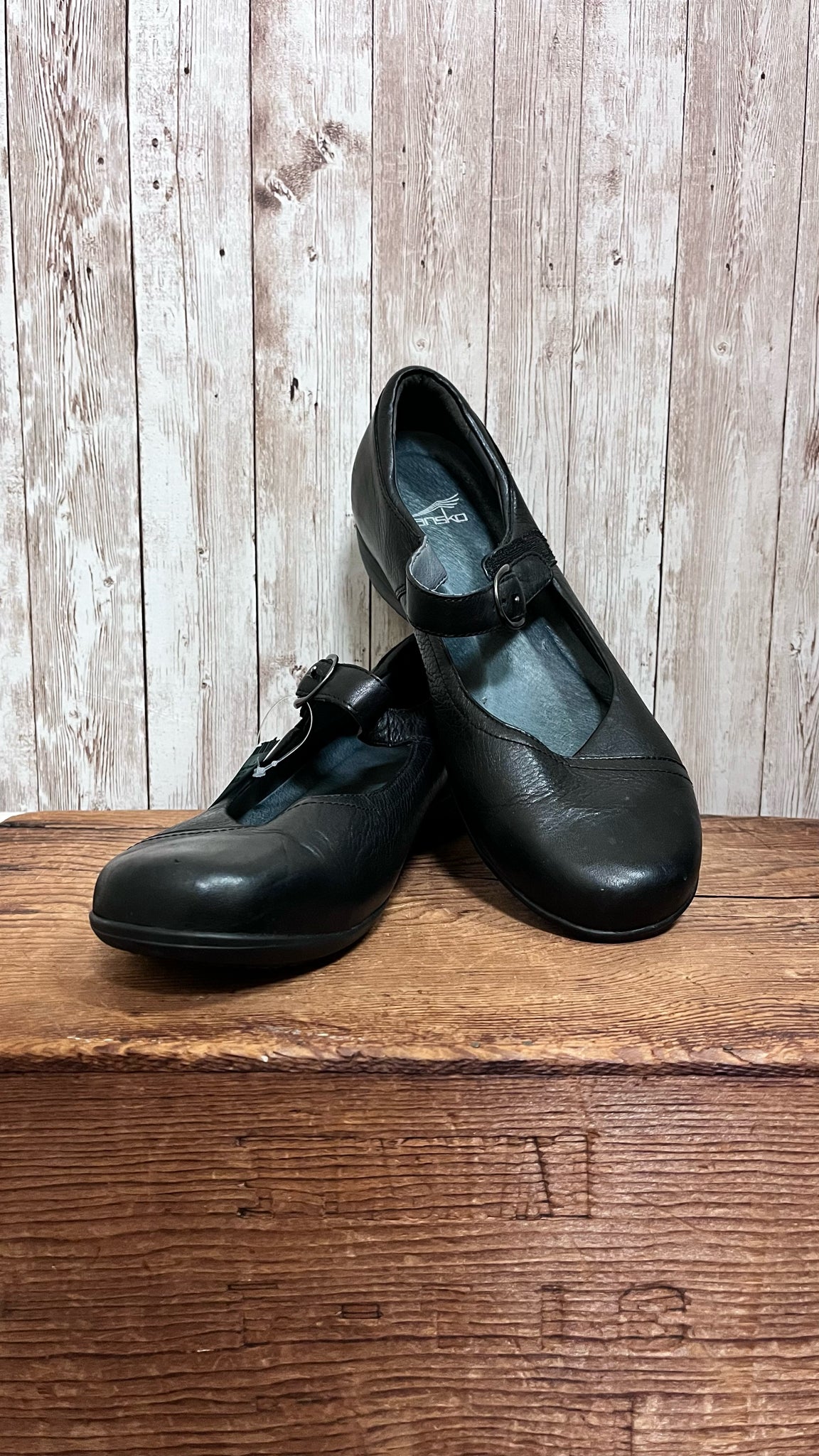 DANSKO 9.5 Black SHOES