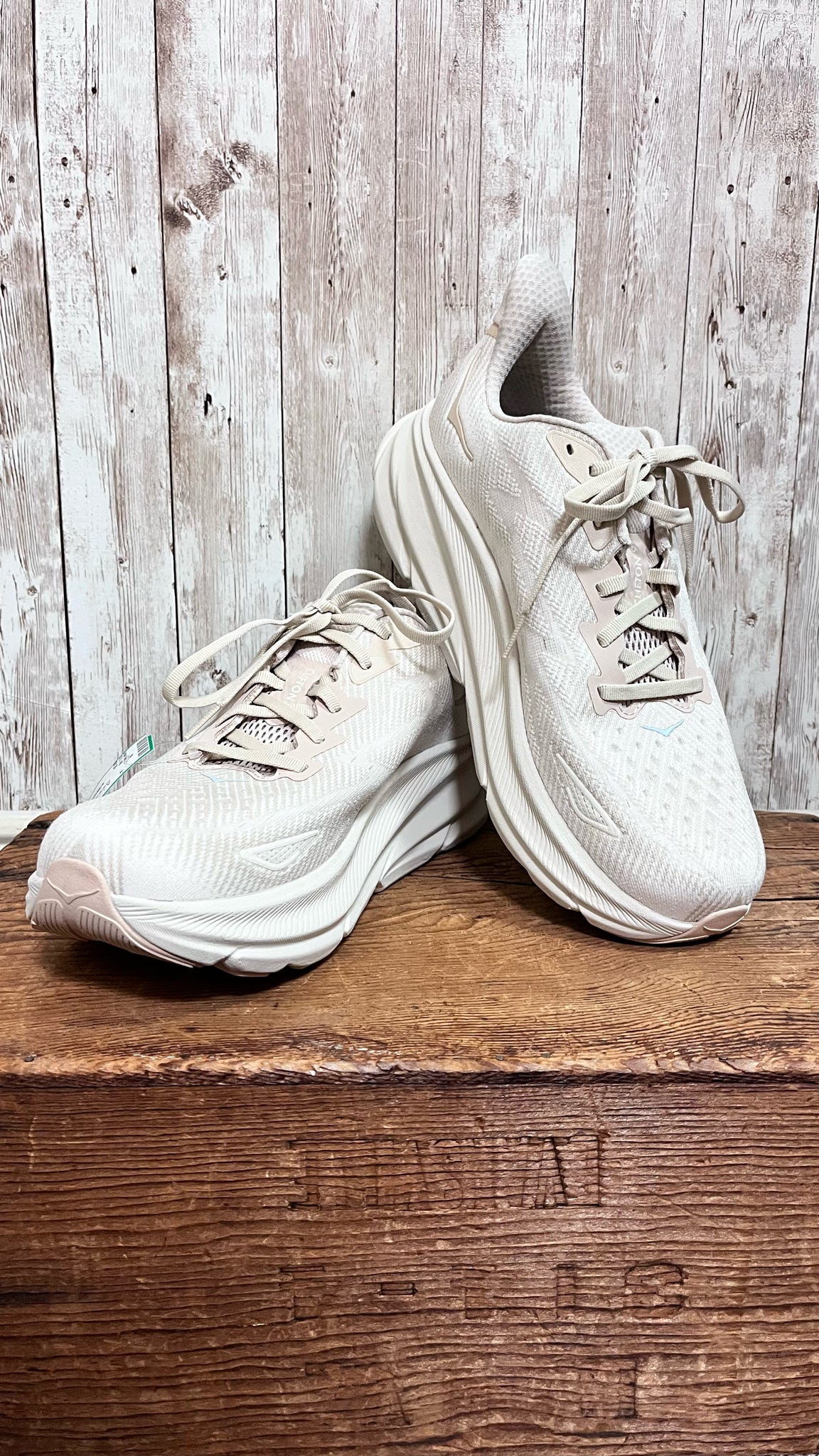 HOKA 11 Cream SHOES