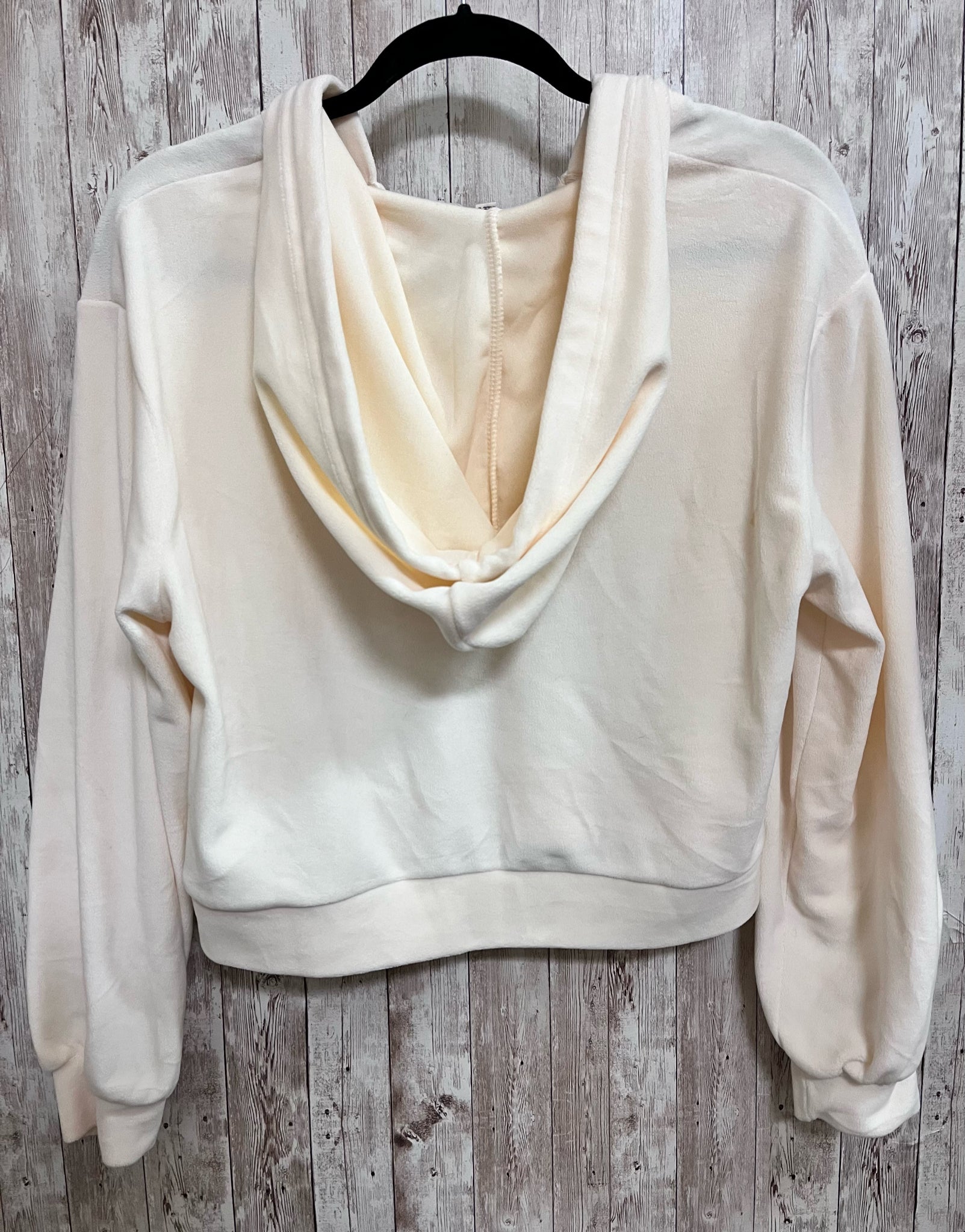 Size L WALLFLOWER Cream Top