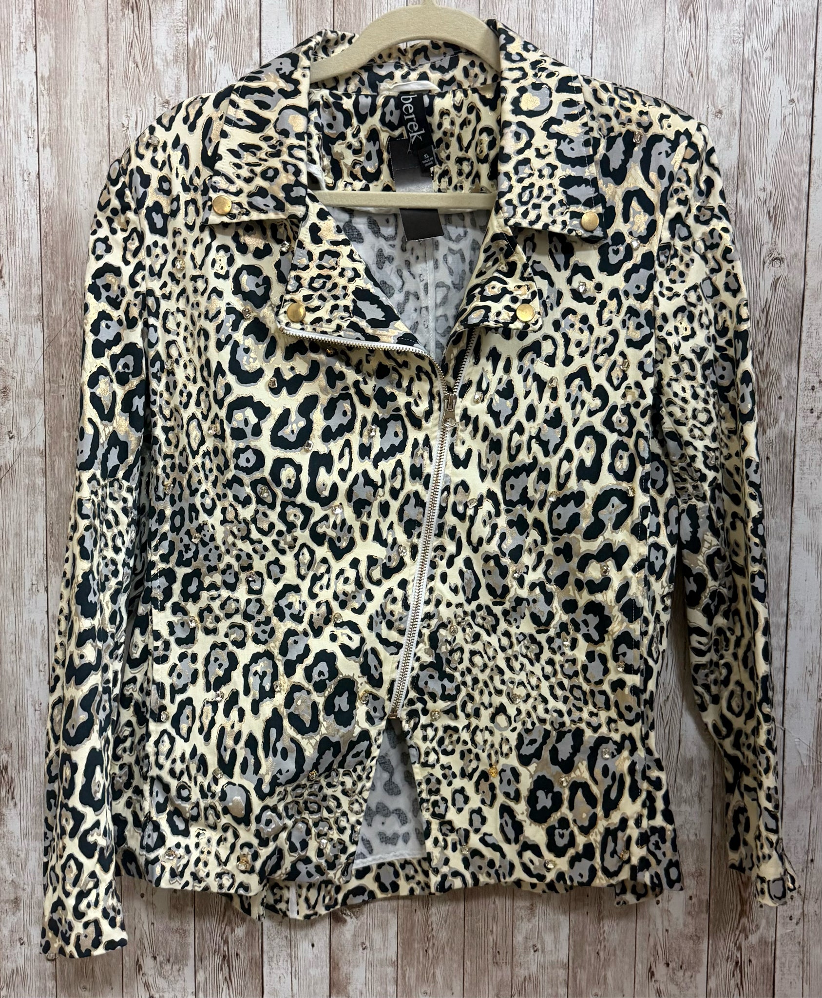 Size XL BEREK CREAM AND BLACK LEOPARD Jacket