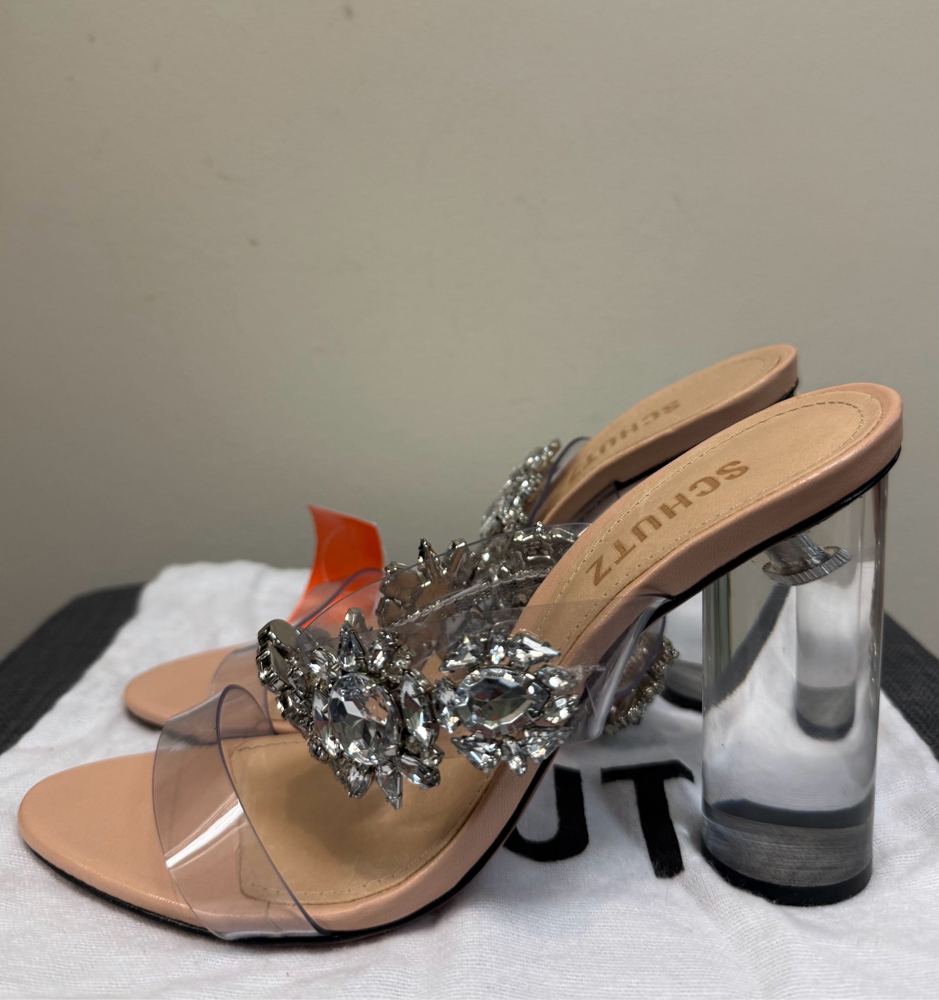 SCHUTZ 7.5 CRYSTAL SHOES