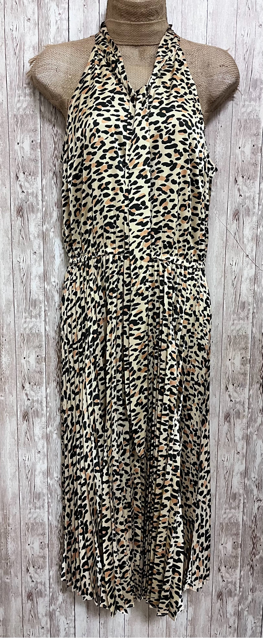 ON 34TH Size S TAN AND ANIMAL Dress