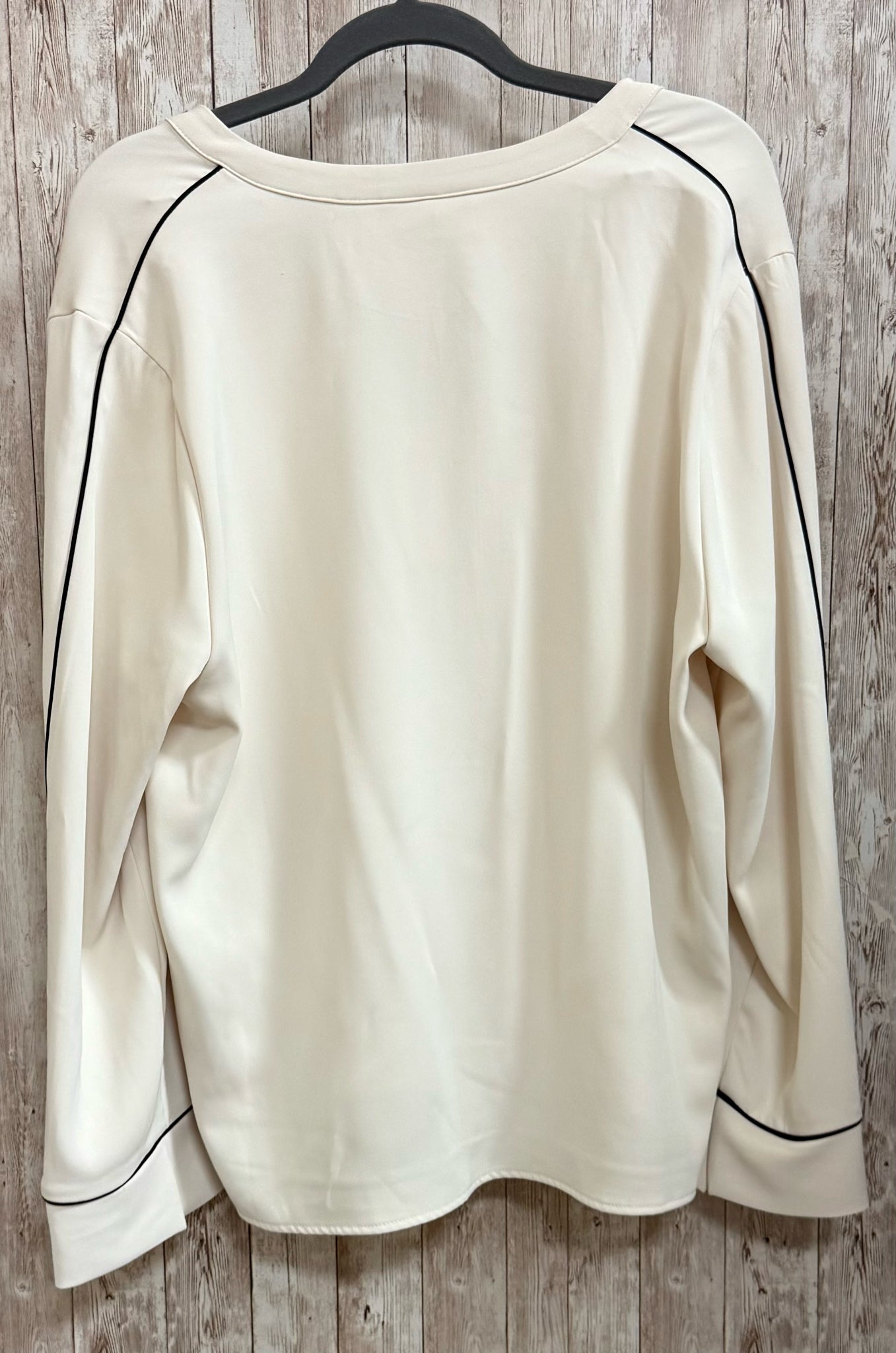 Size XL MELODY CREAM AND BLACK 2 PC PANT SET
