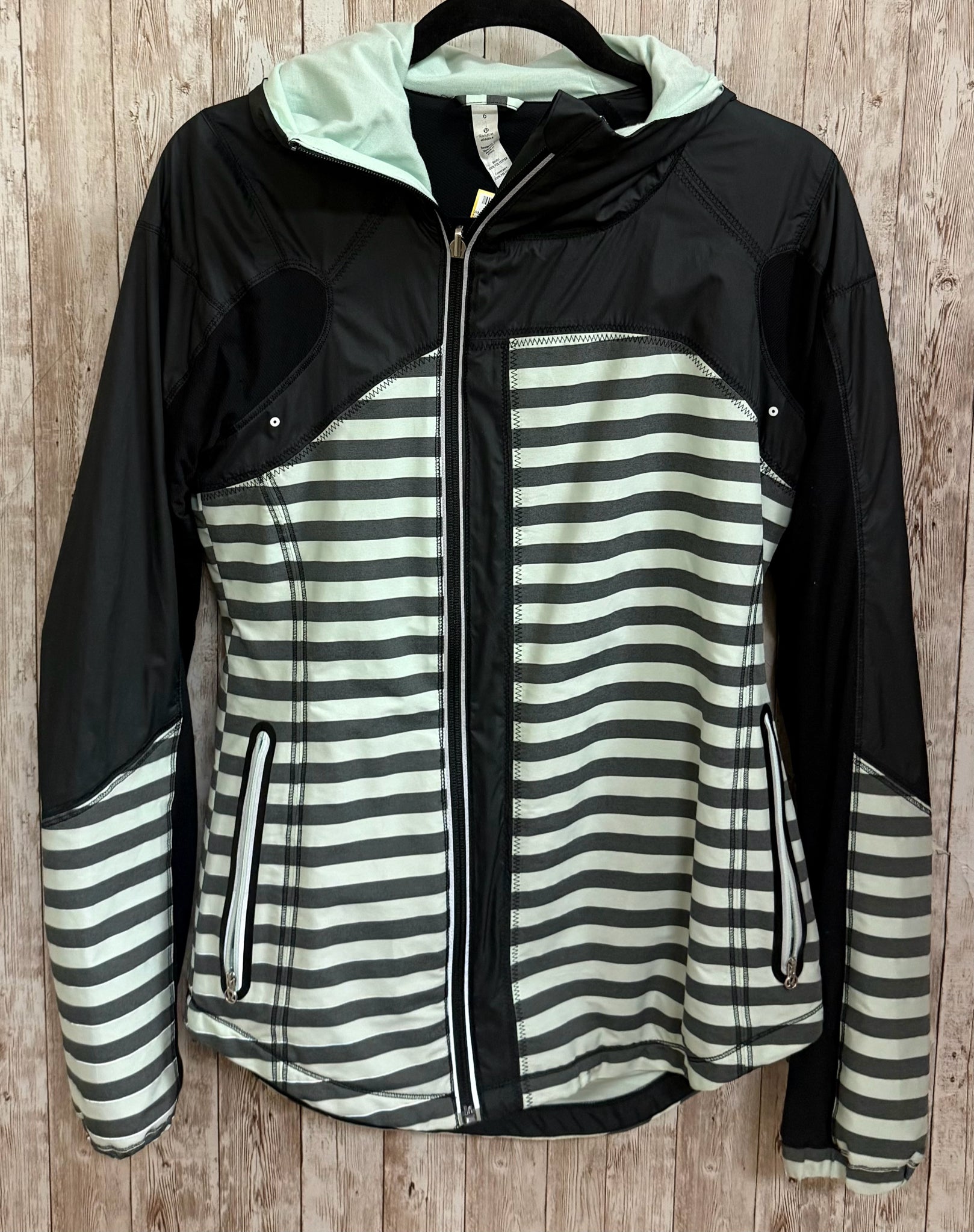 Size 6 LULU LEMON BLACK AND MINT STRIPE Jacket