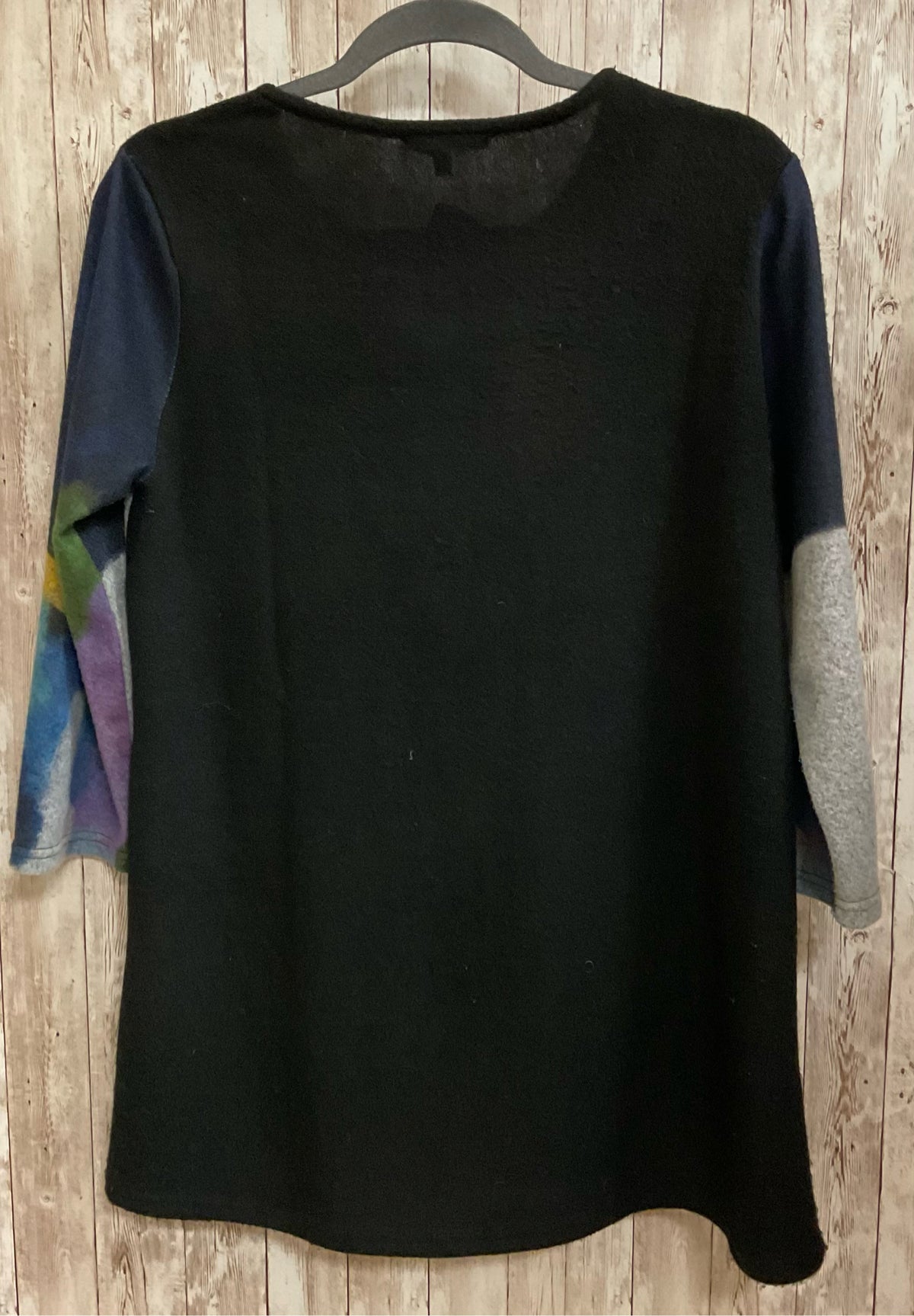 Size M TRISHA TYLER BLACK AND BLUE Sweater