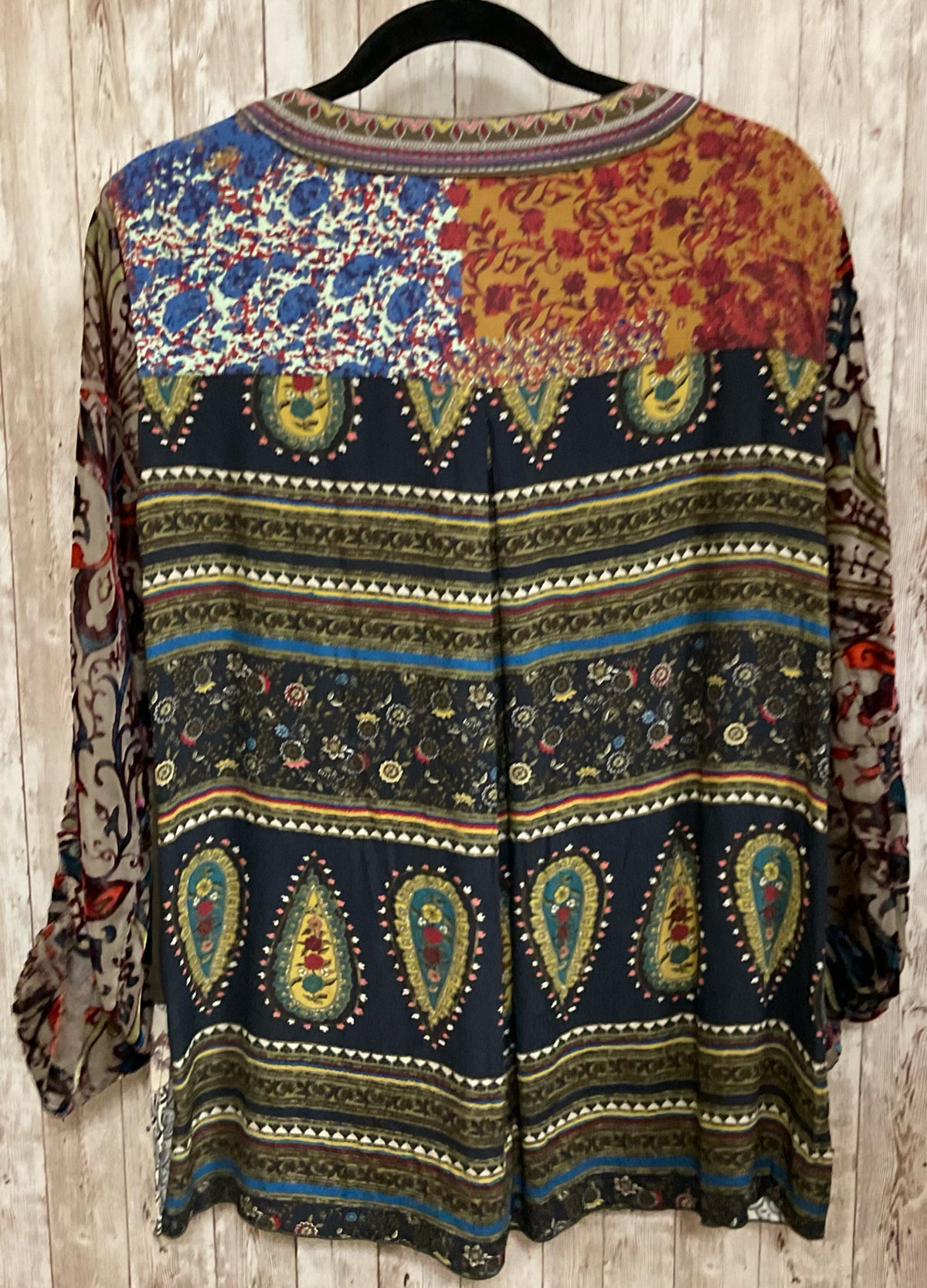 Size S JOHN MARK Olive Print Top