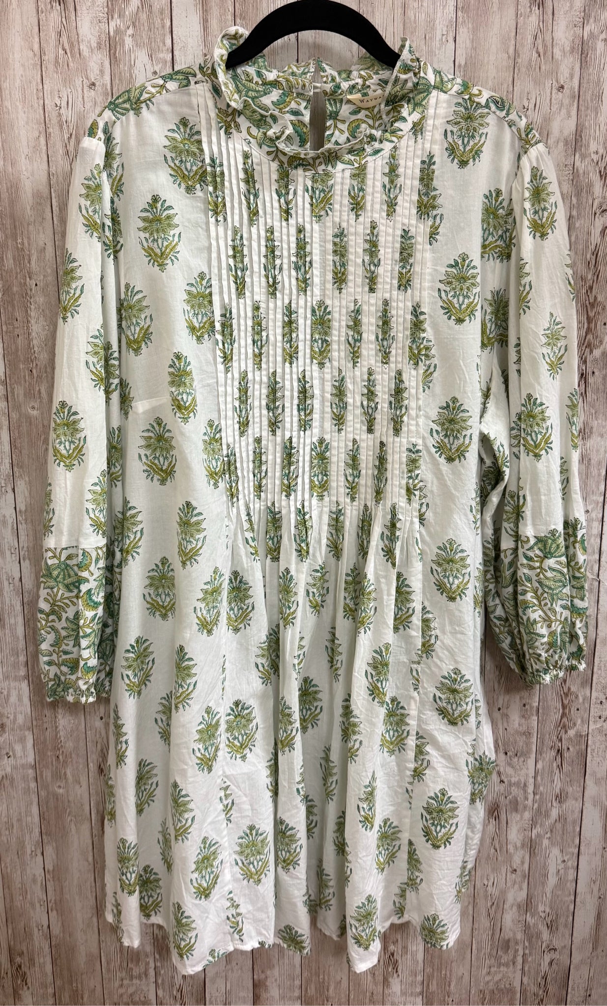 Size L WAYWARD FANCIES WHITE AND GREEN Dress