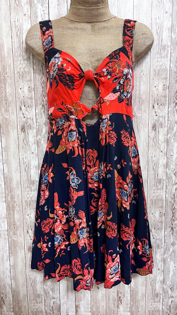 Size M FREE PEOPLE RED AND NAVY Dress