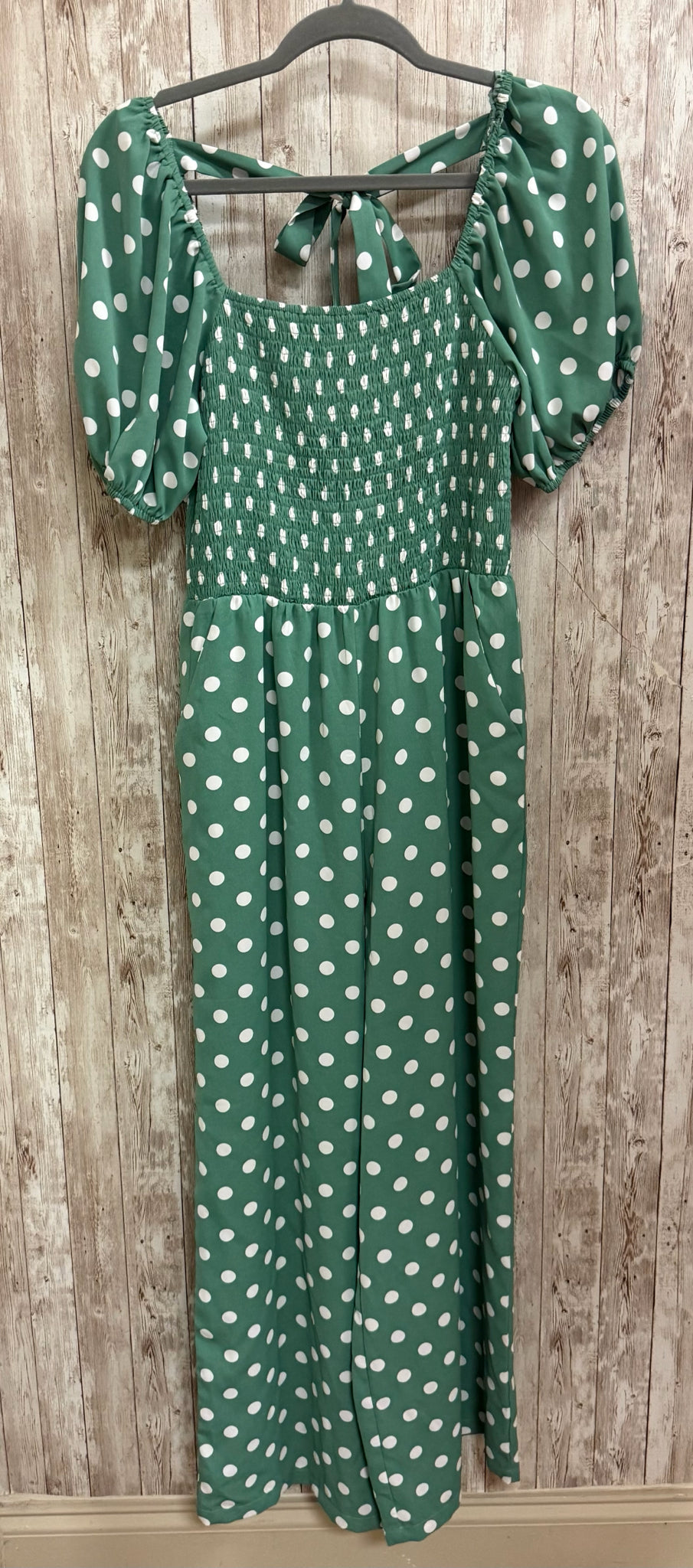 Size M WE LOVE FASHION GREEN AND WHITE CHECKED Dress