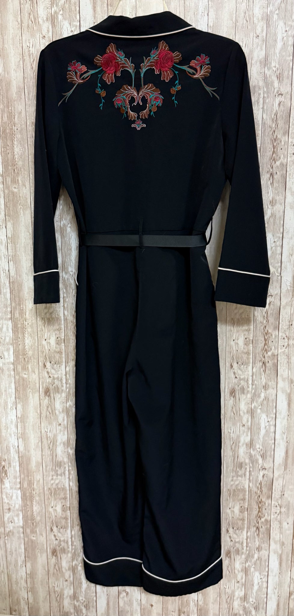 Size XS ZARA Black Print Jumper