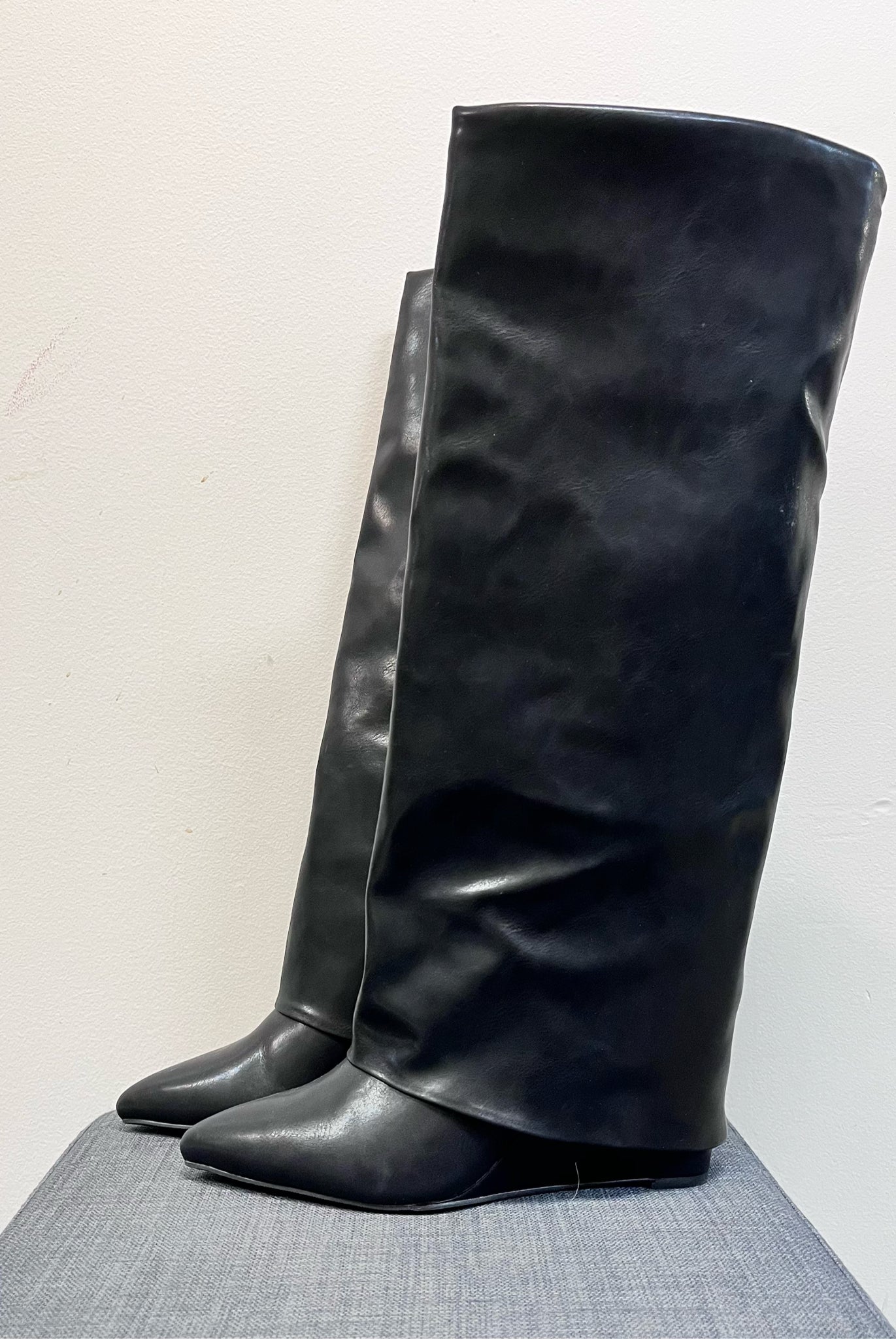 8.5 MADDEN GIRL Black Boots