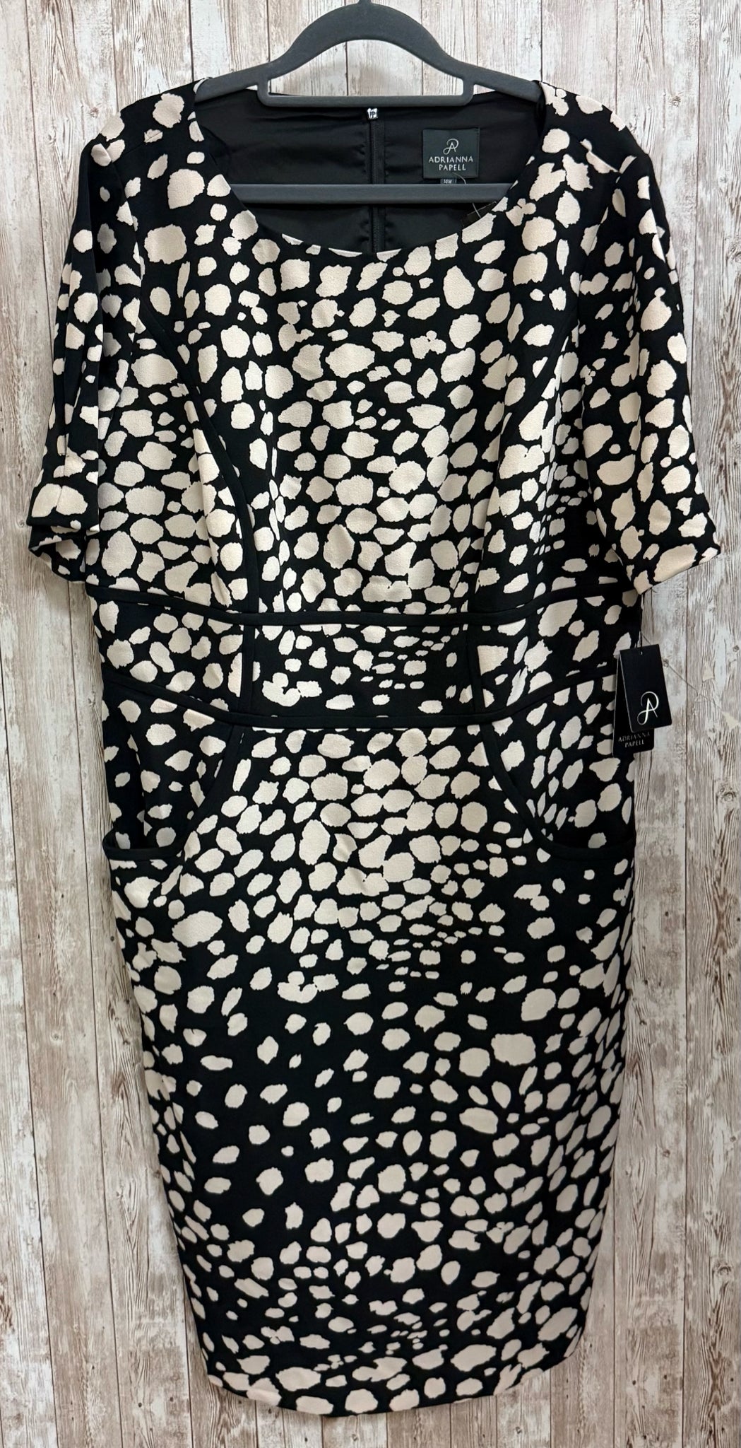 Size 14 ADRIANNA PAPELL BLACK AND TAN Dress