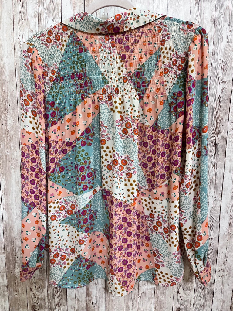 Size S ROSE & OLIVE Beige Print Top