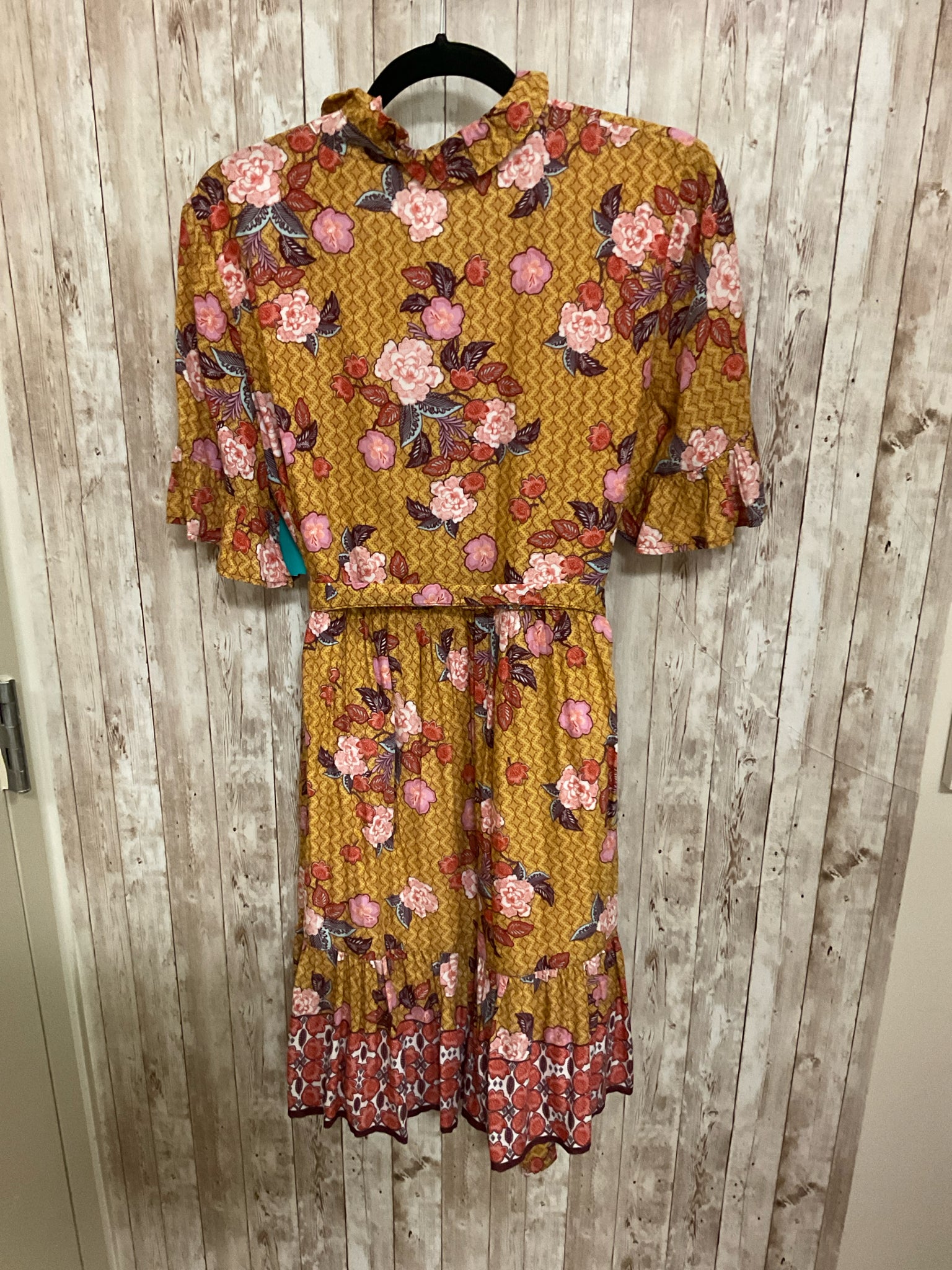 UNCLE FRANK Size S RUST FLORAL Dress