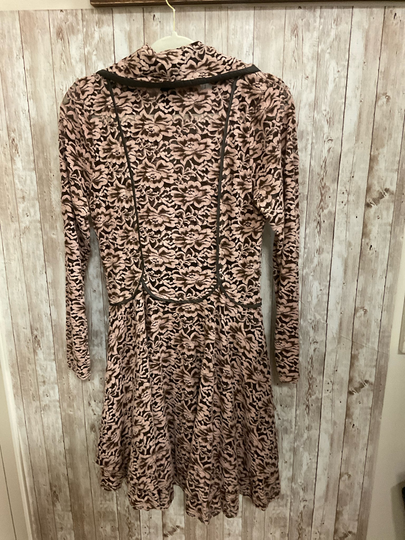 Size M ALTAR'D STATE Blush Jacket