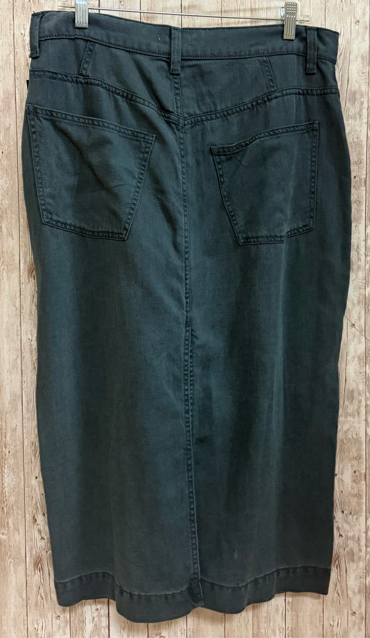 Size 10 SUNDANCE Teal Skirt