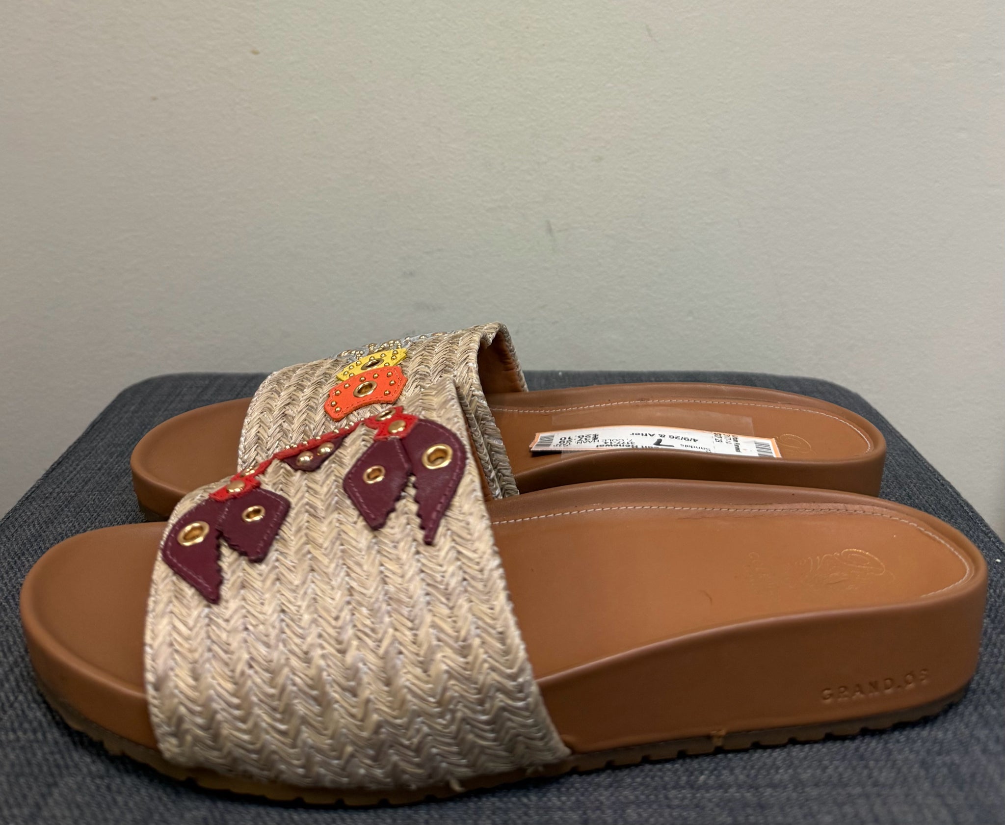 7 COLE HAAN TAN AND ORANGE Sandals
