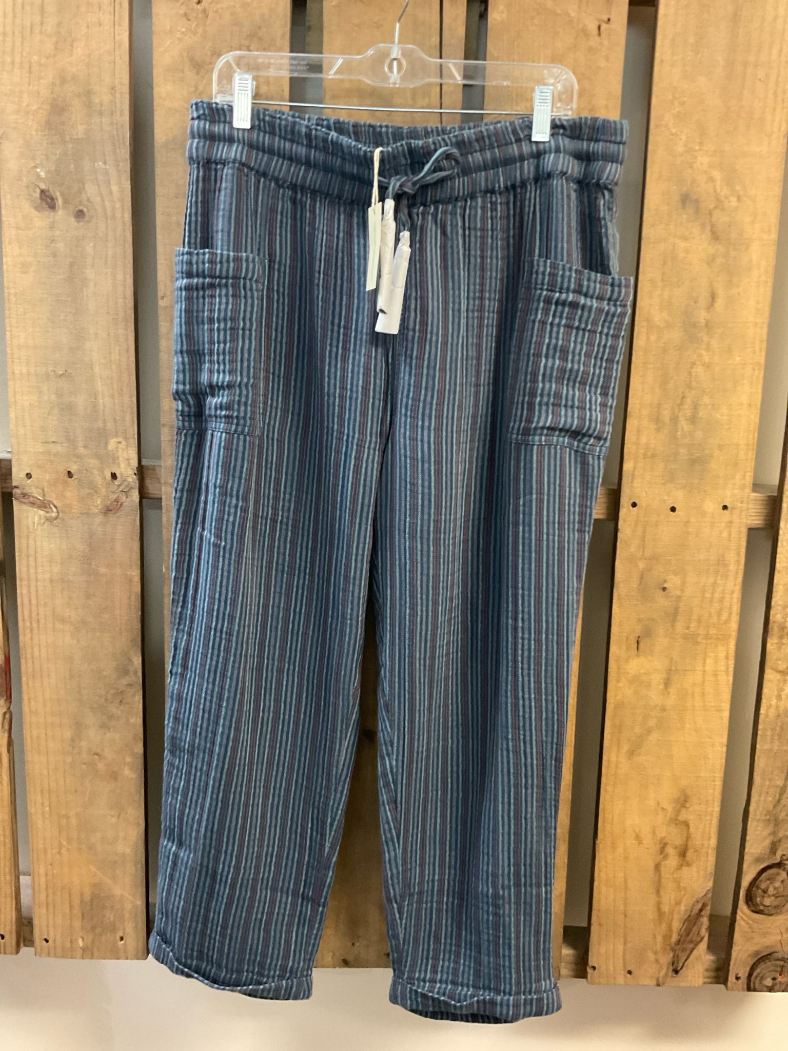 Size L SUNDANCE BLUE STRIPE Pants