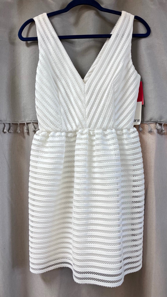 BAR III Size 2 White Dress