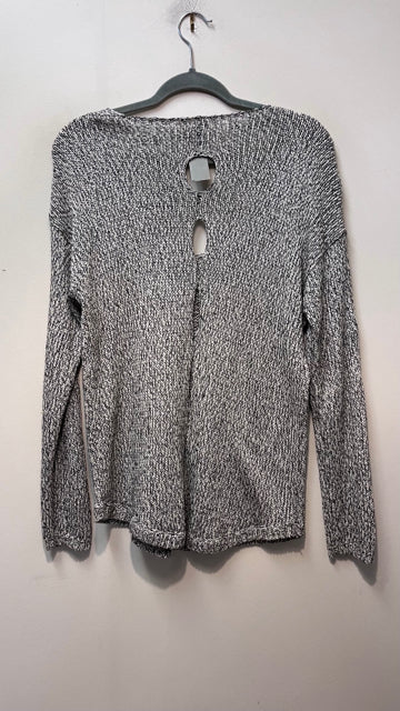 Size M RD STYLE BEIGE AND BLACK Sweater