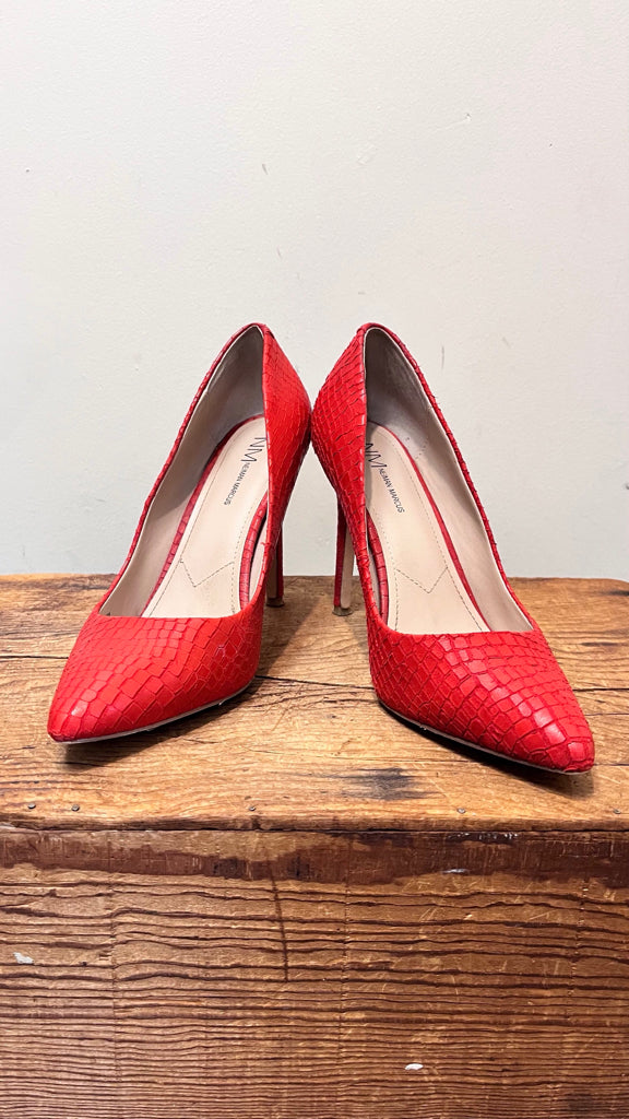 8.5 NEIMAN MARCUS Red SHOES